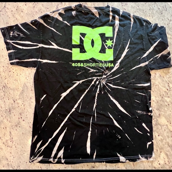 Dc shoes x forties and shorties collab shirt - Picture 2 of 3